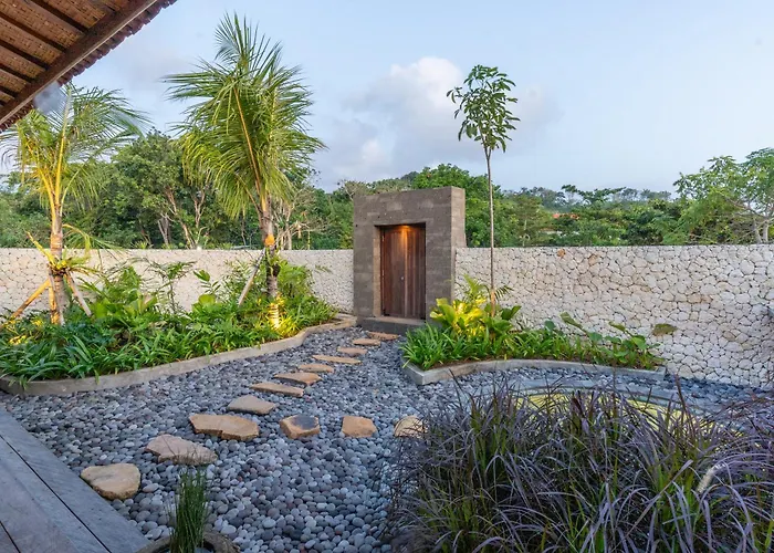 Kubu Gede Uluwatu
